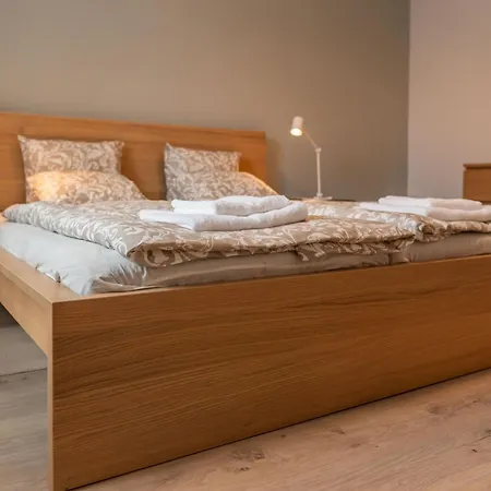 Kovacs Hostovsky Dom Vendeghaz