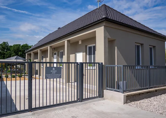 Ferienhaus Kovacs Hostovsky Dom Vendeghaz
